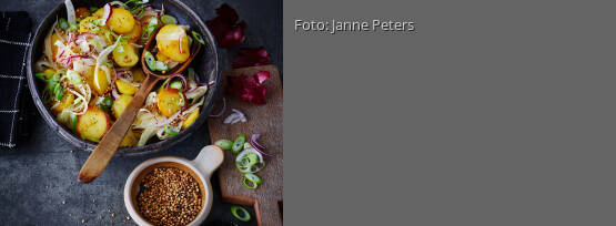 Rezeptbild für "Bratkartoffelsalat mit Buchweizenpops"