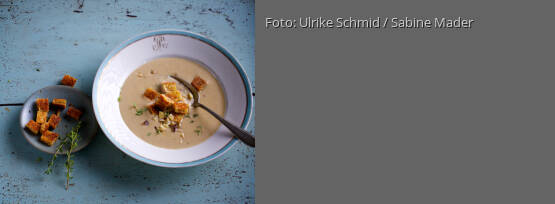 Rezeptbild für "Maronensuppe mit Thymian-Croûtons"