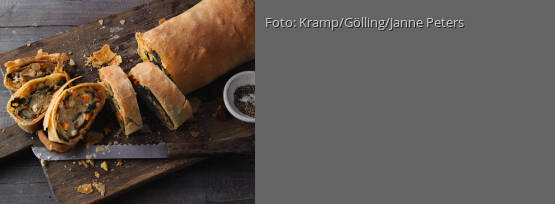 Rezeptbild für "Spinat-Feta-Strudel"