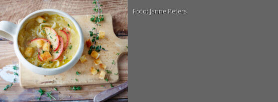 Rezeptbild für "Schmorapfel-Zwiebel-Suppe"