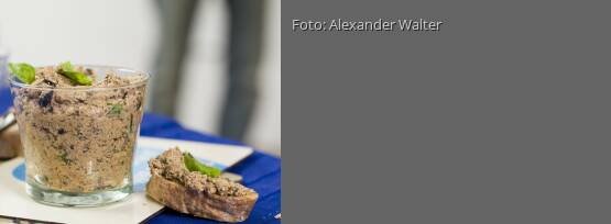 Rezeptbild für "Tofu-Oliven-Aufstrich"