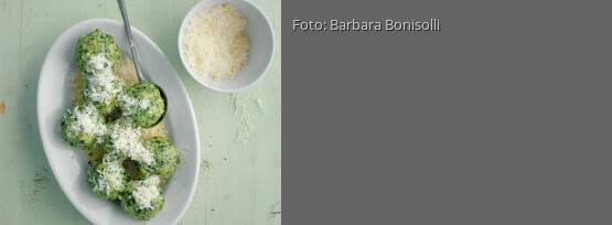 Rezeptbild für "Spinatknödel mit Parmesan"