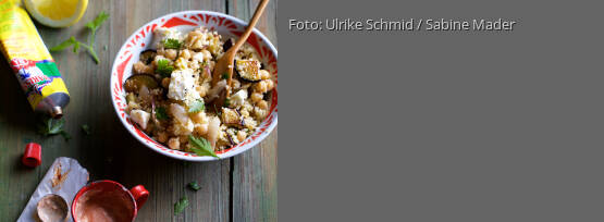 Rezeptbild für "Auberginen-Couscous-Pfanne mit Feta"