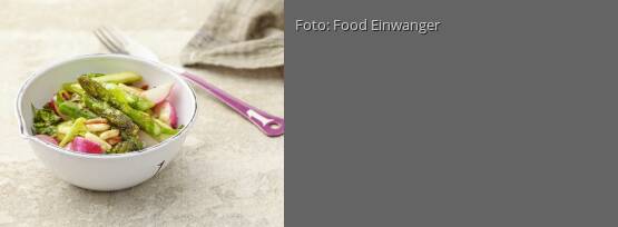 Rezeptbild für "Gebratener grüner Spargel"