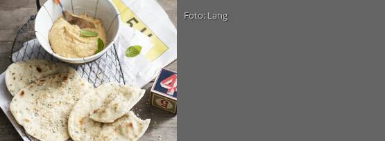 Rezeptbild für "Hummus mit Pfannenbrot"
