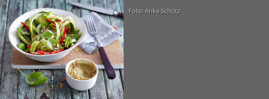 Rezeptbild für "Courgetti mit Tomatencreme"