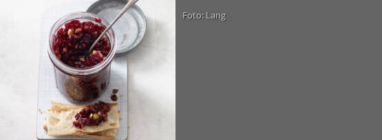 Rezeptbild für "Oliven-Zwiebel-Marmelade mit Cranberrys"