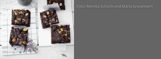 Rezeptbild für "Apfel-Macadamia-Brownies"