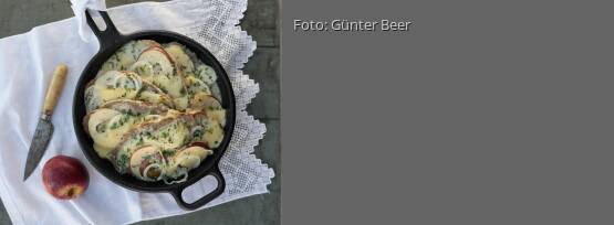 Rezeptbild für "Ofenschlupfer mit Schnittlauchguss"