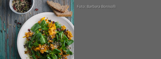 Rezeptbild für "Feldsalat mit Kürbis und Kerndl-Topping"