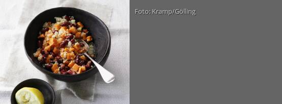 Rezeptbild für "Süßkartoffelsalat mit Quinoa und Bohnen"
