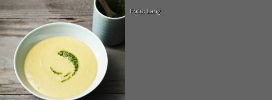 Rezeptbild für "Süßkartoffelsuppe mit Korianderpesto"