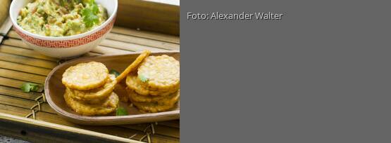 Rezeptbild für "Frittierter Tempeh mit Guacamole"
