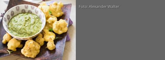 Rezeptbild für "Frittierter Blumenkohl mit grüner Sauce"