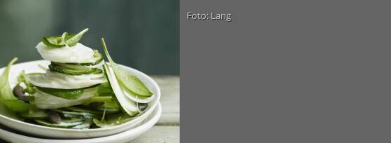 Rezeptbild für "Spinat-Rettich-Salat mit Misodressing"