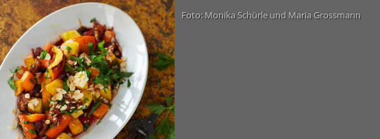 Rezeptbild für "Salat aus gebackenem Ofengemüse mit Orient-Dressing"
