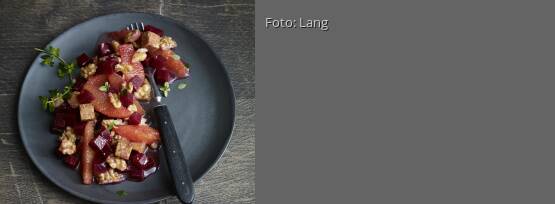Rezeptbild für "Rote-Bete-Salat mit Orangen und Walnüssen"