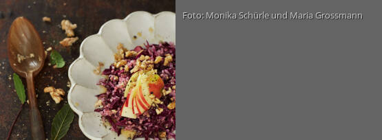 Rezeptbild für "Rotkohl-Graupen-Salat mit Walnuss-Apfel-Vinaigrette"