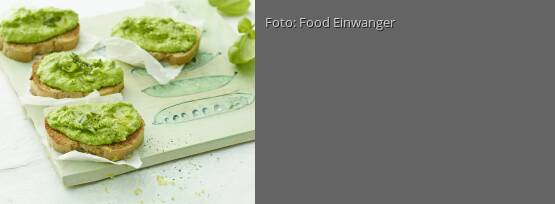 Rezeptbild für "Crostini mit Erbsenpüree"