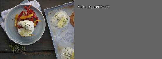 Rezeptbild für "Back-Mozzarella auf Paprikagemüse"