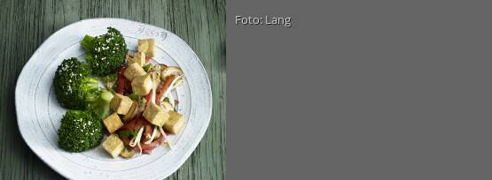 Rezeptbild für "Tofu-Pfanne mit Brokkoli und Sesam"