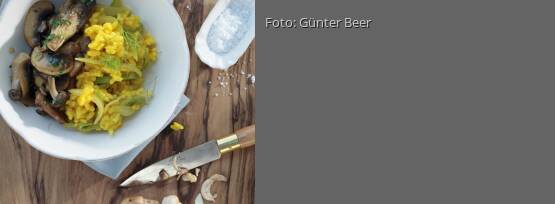Rezeptbild für "Fenchel-Safran-Risotto mit gebratenen Pilzen"