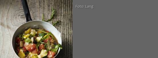 Rezeptbild für "Ratatouillegemüse mit Rucola"