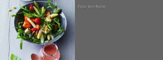 Rezeptbild für "Erdbeer-Spargel-Salat mit Walnussfeta"