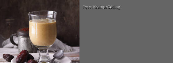 Rezeptbild für "Smoothie mit Avocado, Datteln und Kakao"