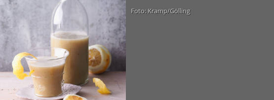 Rezeptbild für "Wachmacher Smoothie mit Äpfeln, Ingwer und Kardamom"