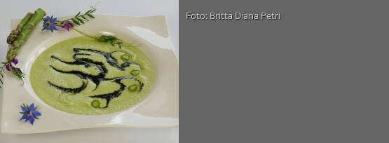 Rezeptbild für "Grüne Spargelcreme-Suppe"
