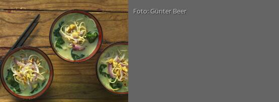 Rezeptbild für "Zitronengrassuppe mit Ramen-Nudeln"