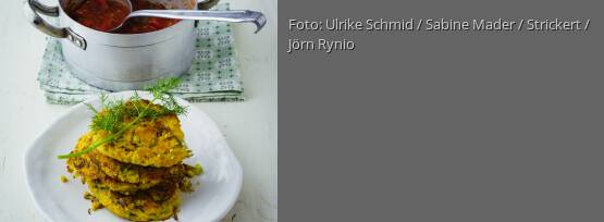 Rezeptbild für "Hirsebratlinge mit Tomatensauce"