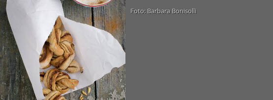 Rezeptbild für "Vegane Zimtschnecken mit Kardamom und Mandeln"