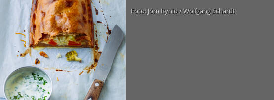 Rezeptbild für "Gemüsepastete mit Kräuterjoghurt"