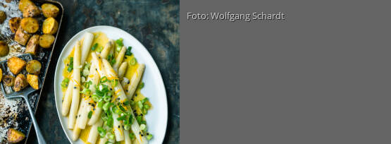 Rezeptbild für "Spargel mit Passionsfrucht-Vinaigrette"