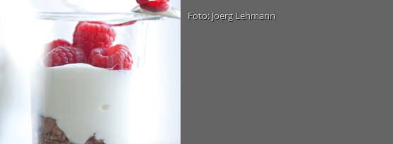 Rezeptbild für "Quarkspeise mit Knusperflocken und Himbeeren"