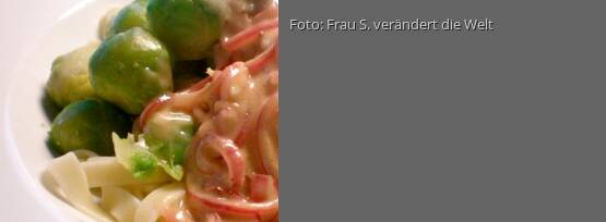 Rezeptbild für "Rosenkohl in Zwiebel-Senf-Soße"