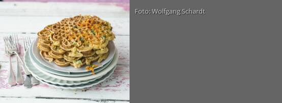 Rezeptbild für "Möhrenwaffeln mit Käse"