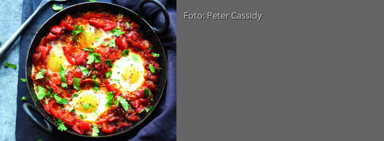 Rezeptbild für "Tunesische gebackene Eier in Tomatensauce"