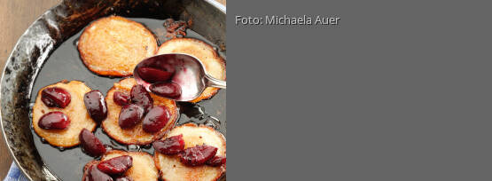 Rezeptbild für "Apfel-Blinis mit Ingwer-Pflaumen-Chutney"