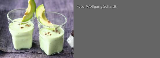 Rezeptbild für "Avocado-Gurken-Shots"
