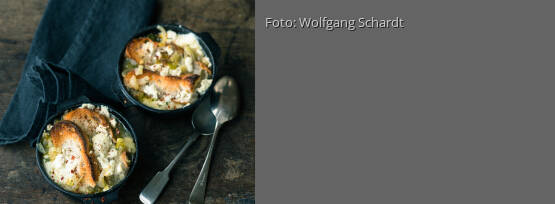 Rezeptbild für "Überbackene Zwiebelsuppe"