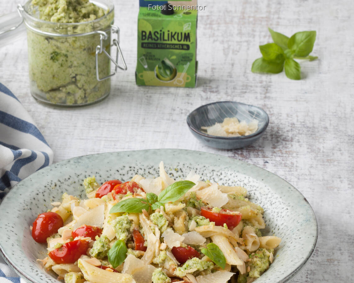 Brokkoli-Pasta mit Zitronenöl