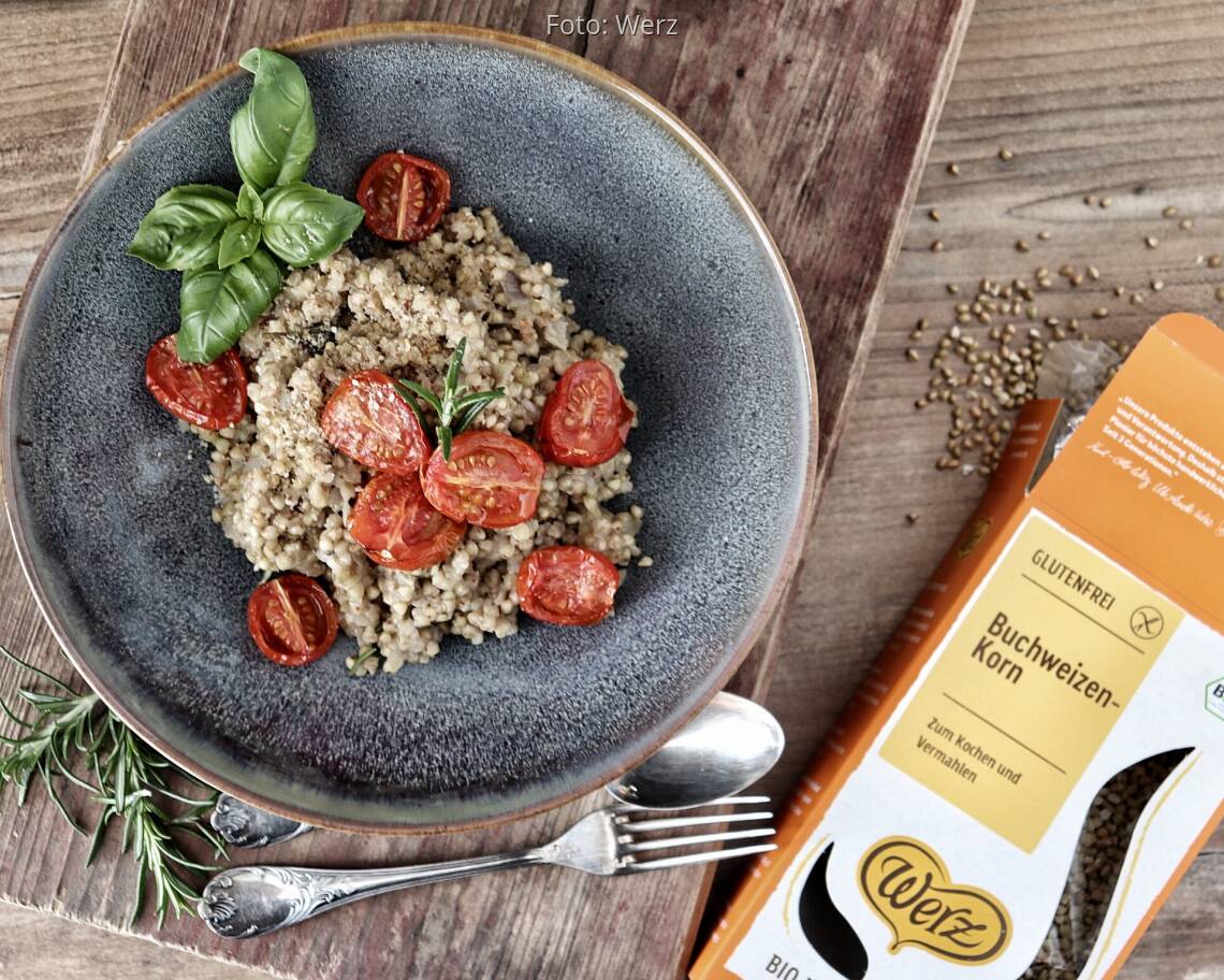 Buchweizenrisotto mit gerösteter Aubergine Rezept von Werz