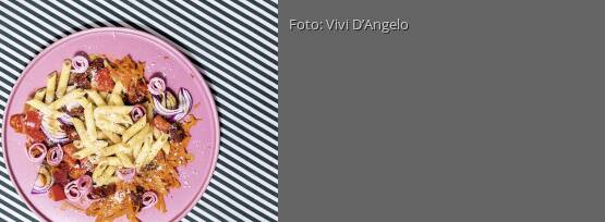 Rezeptbild für "Bunter Nudelsalat mit Schinken"