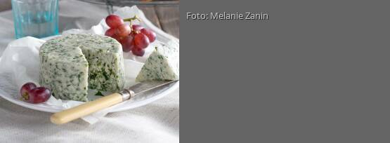 Rezeptbild für "Cashew-Kräuter-Weichkäse"