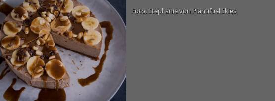 Rezeptbild für "Erdnussbutter Torte mit Bananen"