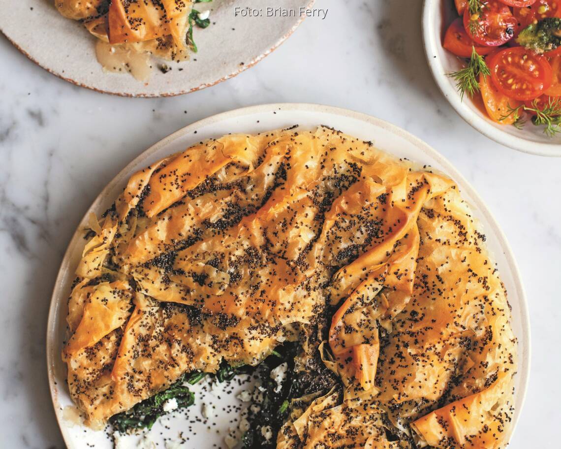 Filopie auf einem Mamortisch