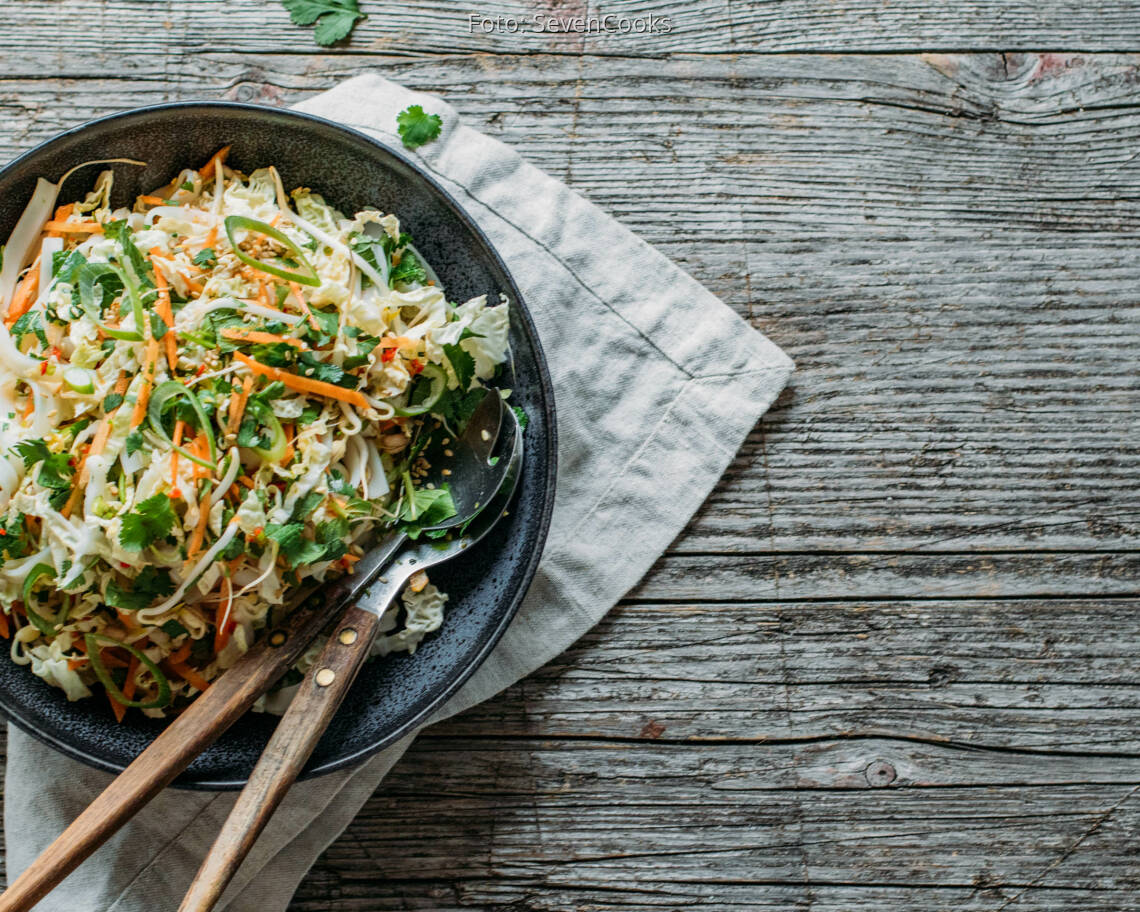 Flexitarisches Rezept: asiatischer Chinakohlsalat 1